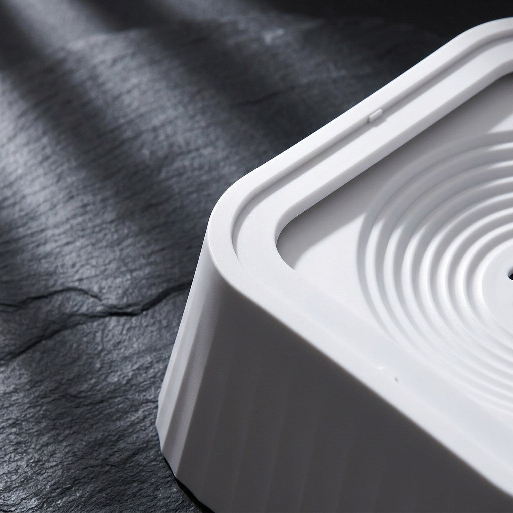 Anti-Splash Floating Pet Water Bowl